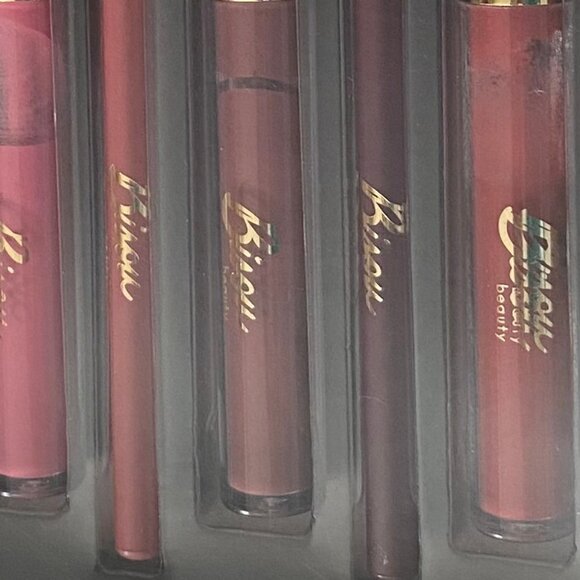 Matt Liquid Lipstick & Lip Liners - Picture 3 of 6